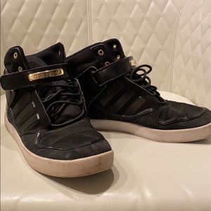 Last chance 🌹 Adidas high top shoes